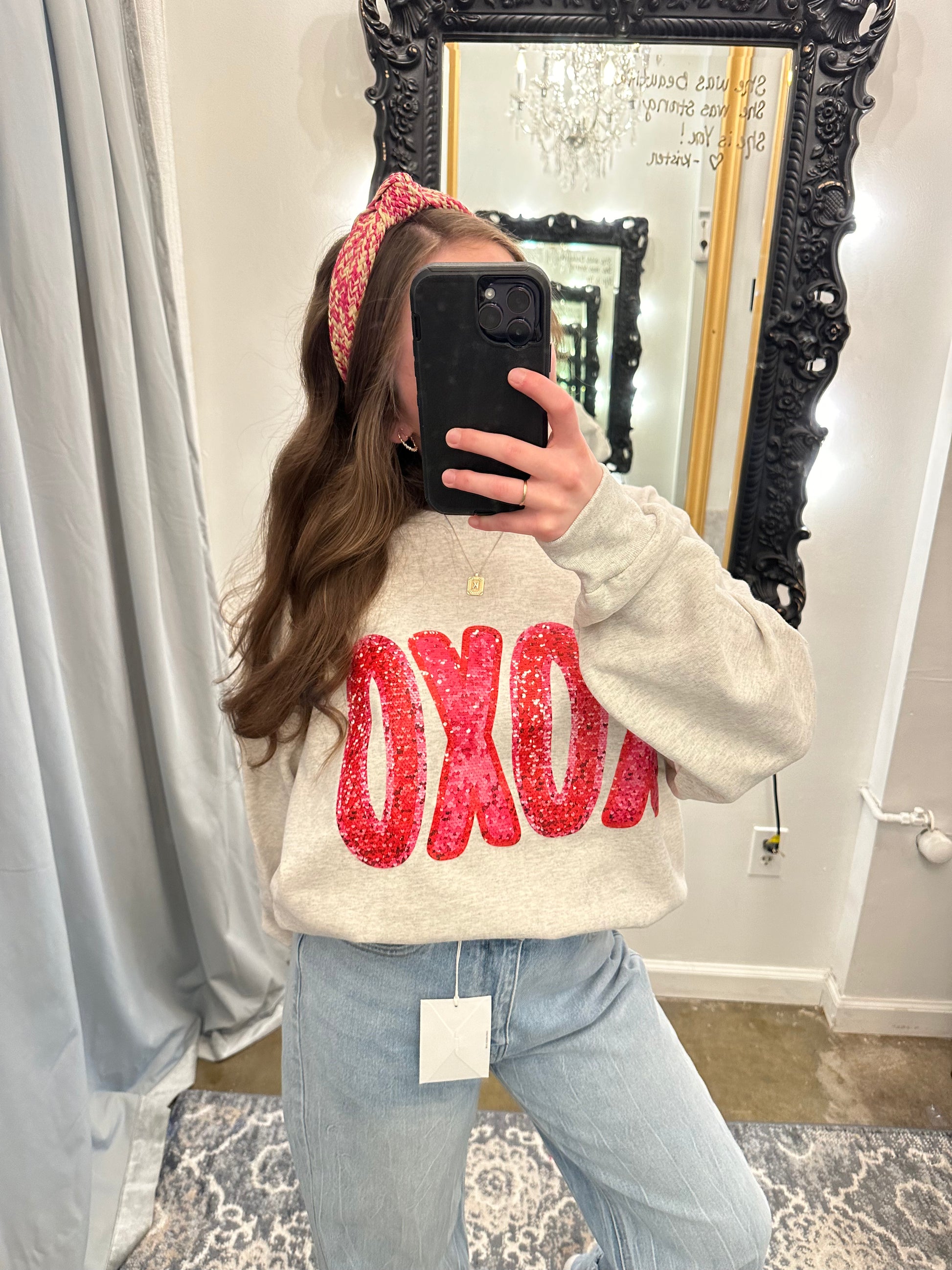 XOXO crewneck