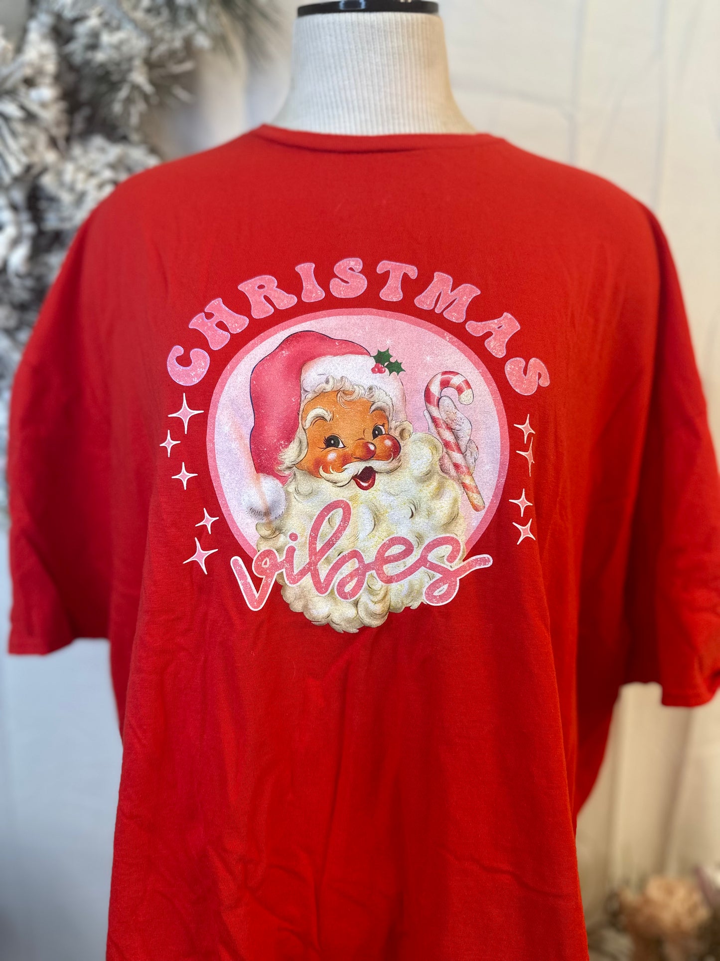 Christmas Vibes Tee