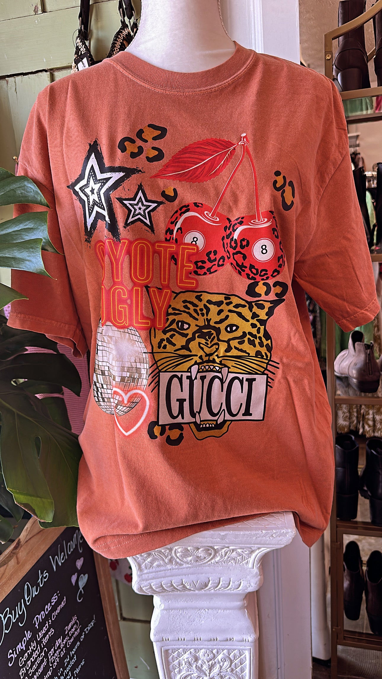 Coyote ugly gg shirt