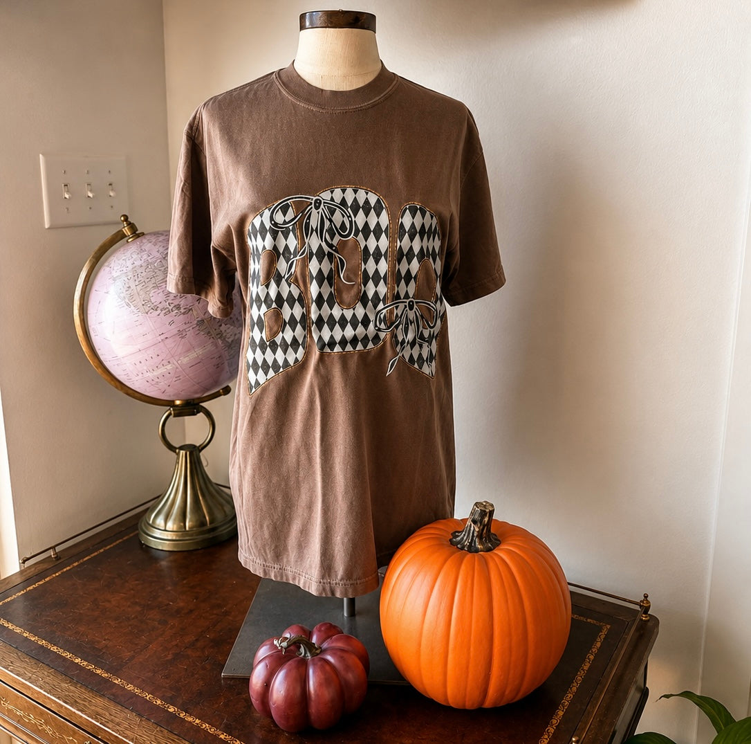 BOO Bow Graphic Tee – Chocolate Brown