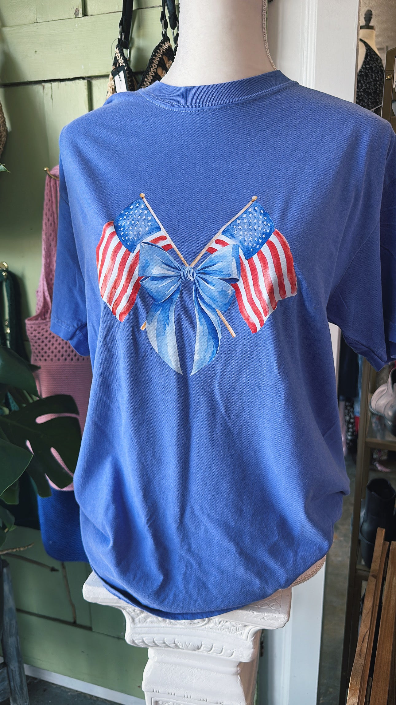 American flag with bow